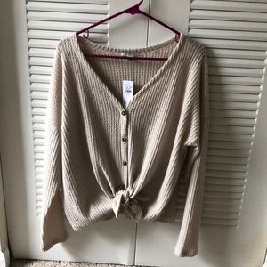 AE Plush Waffle Knot Top (BRAND NEW)